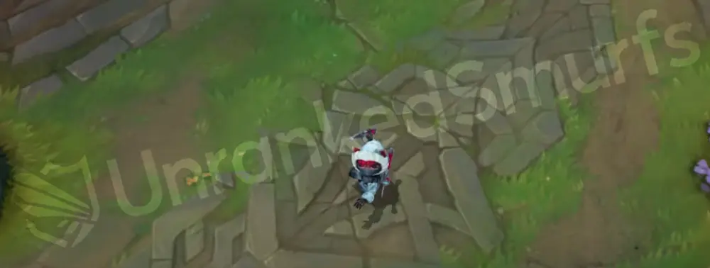 Arctic Ops Kennen in-game overview from the front and side wearing a white tactical hoodie with fur trim and light blue scarf