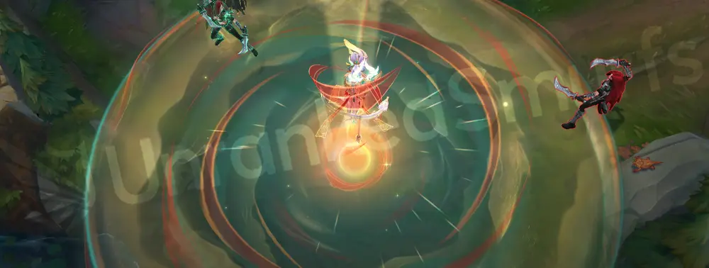 Heavenscale Janna R - eye of the storm with dragon wing surround and yellow core