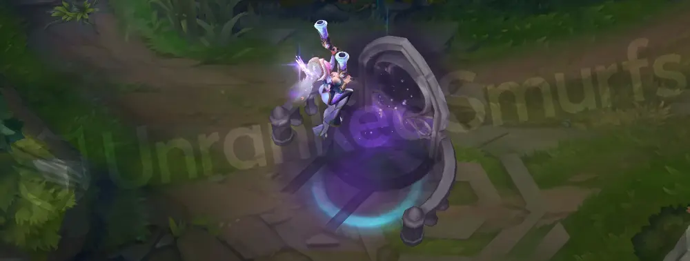 Prestige Broken Covenant Miss Fortune custom recall summoning a pearlescent halo and gilded light