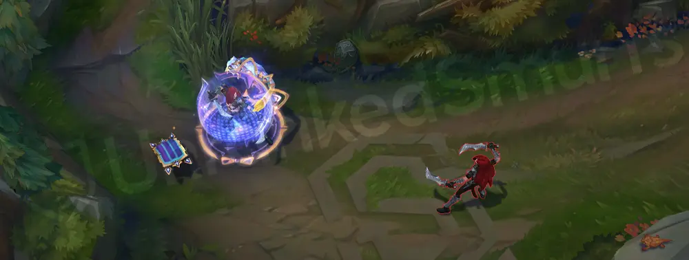 Prestige Cyber Cat Yuumi E - Zoomies heal showing layered golden pulses over the ceramic-shine fur