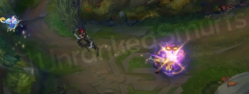 Prestige Cyber Cat Yuumi Q - guided second stage with golden bowtie motifs and bright highlights