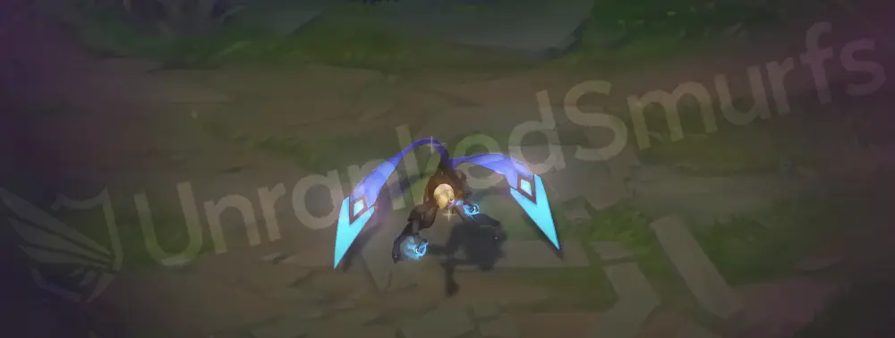 Prestige K/DA Evelynn R - Last Caress, first phase: golden energy wave spreading forward