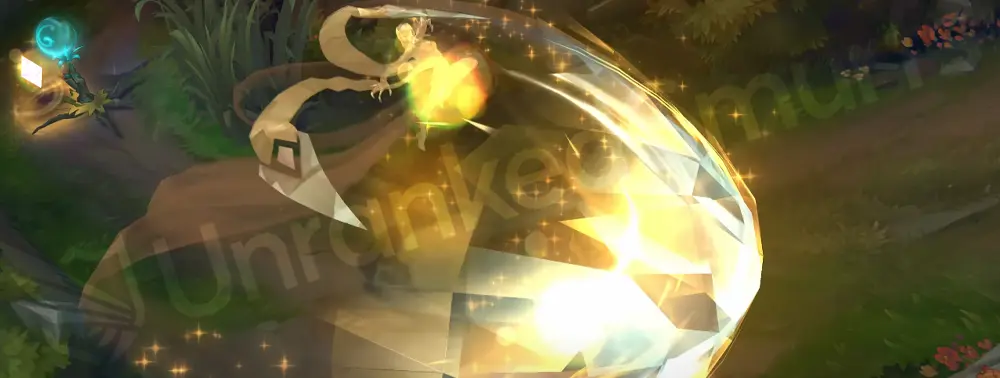 Prestige K/DA Evelynn R - Last Caress, second phase: massive cyan shockwave and golden light explosion