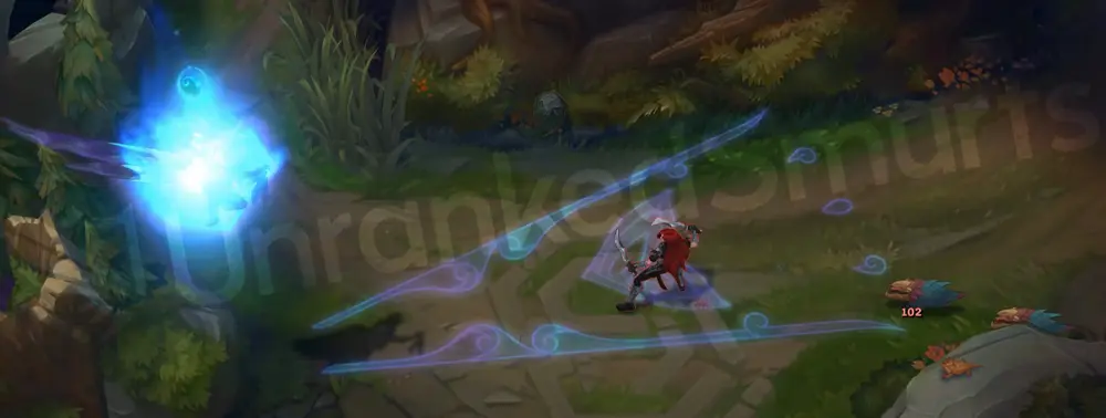 SSG Xayah R start, burst of cold light and scattered feathers