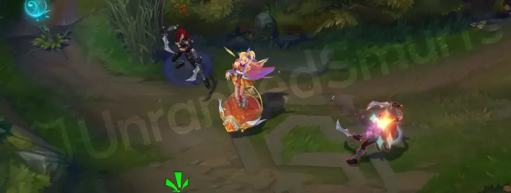 Star Guardian Seraphine second basic attack angle showing projectile sparkle