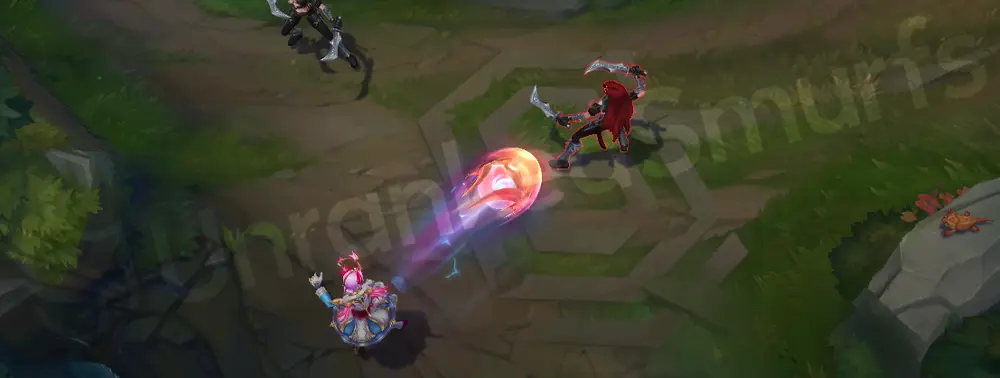 T1 Orianna Q cast start with purple trail on the ball