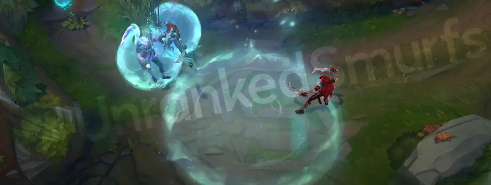 Winterblessed Hwei W-W combo aurora shield with golden trim